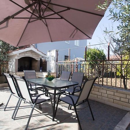 Apartments Villa Japeri Kastela Ngoại thất bức ảnh