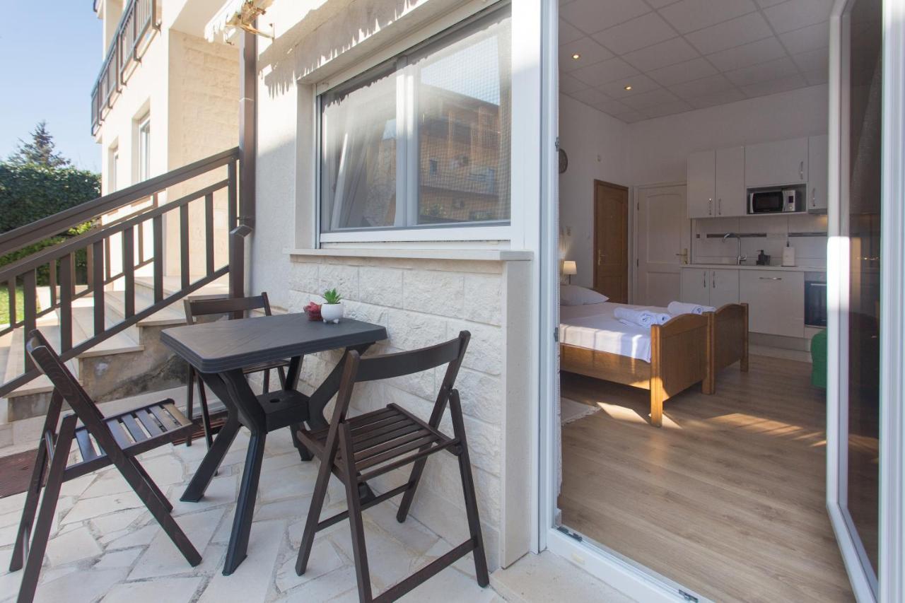 Apartments Villa Japeri Kastela Phòng bức ảnh