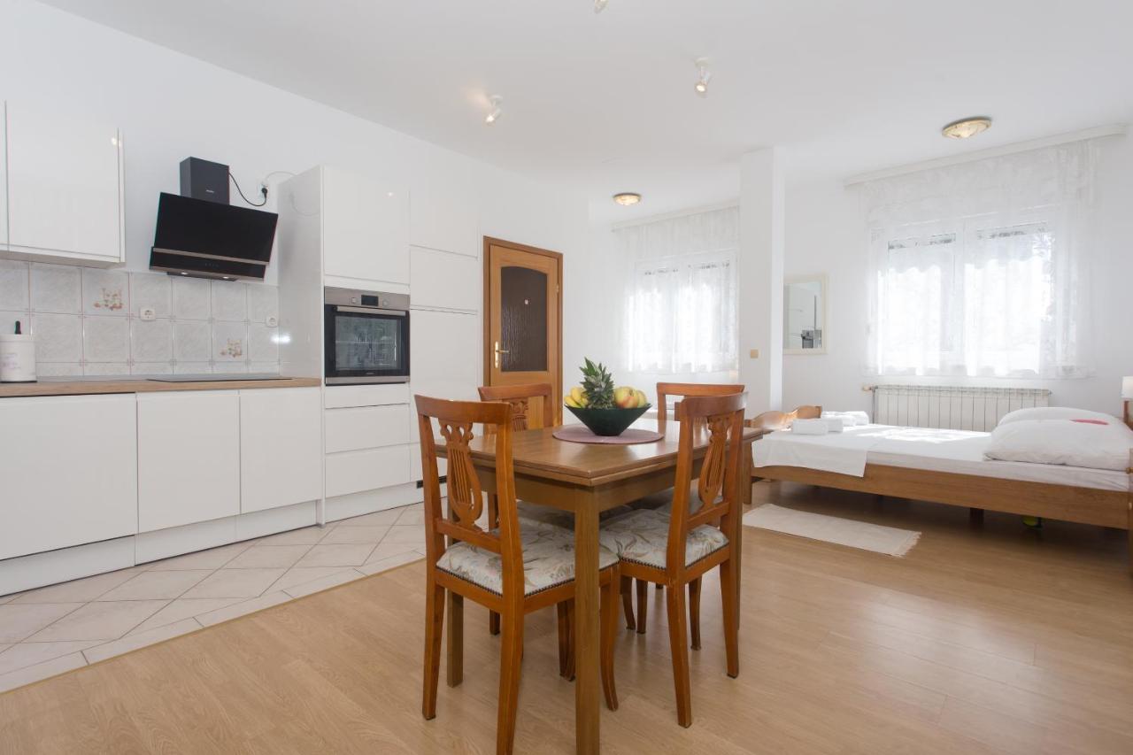 Apartments Villa Japeri Kastela Phòng bức ảnh
