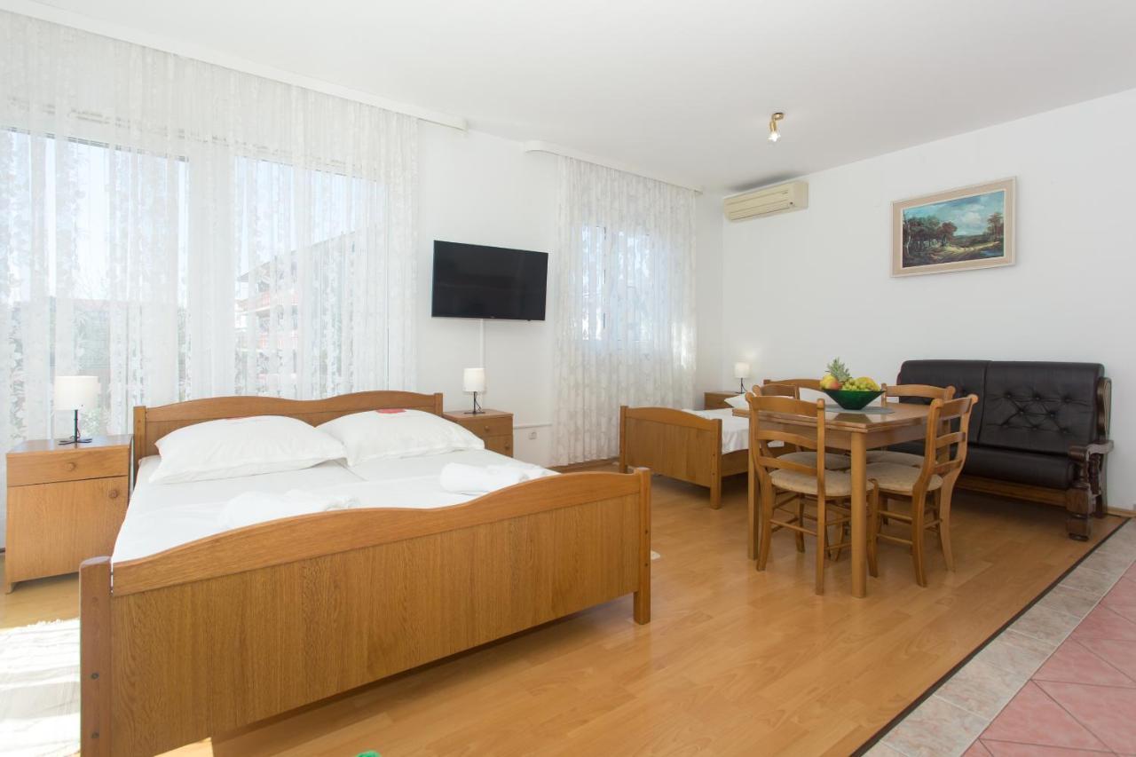 Apartments Villa Japeri Kastela Phòng bức ảnh